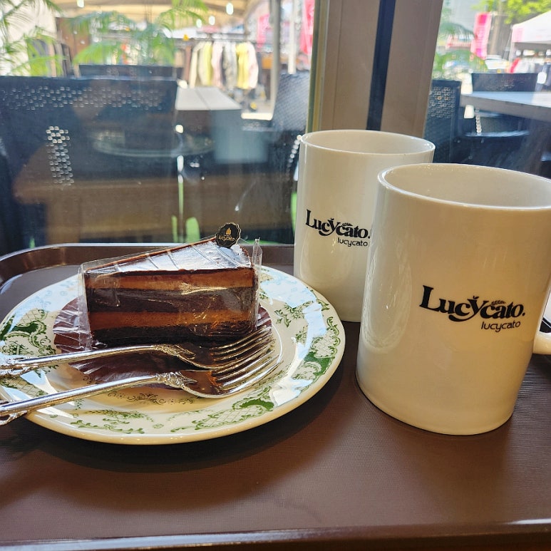 루시카토 수원NC백화점점 사진 4