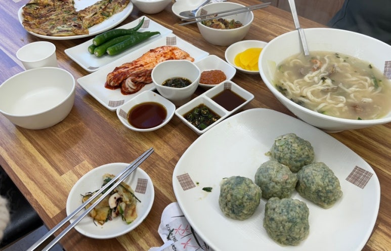 원지손칼국수손만두 이미지