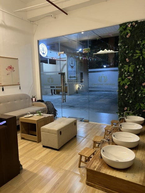 로컬홀릭 이미지