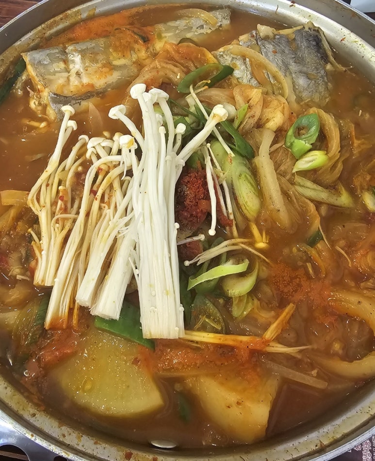찌지미식당 이미지