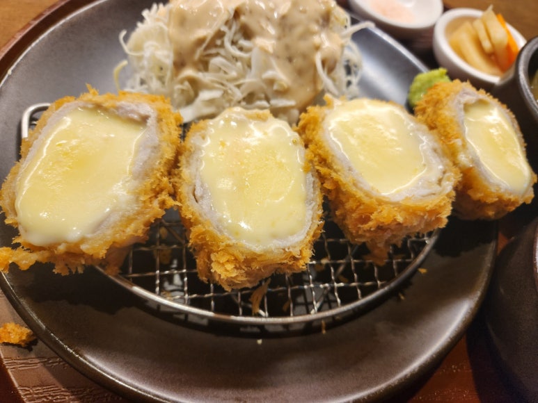 돈가스진옥 이미지