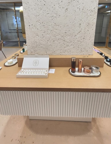 아모레퍼시픽 이대점 이미지