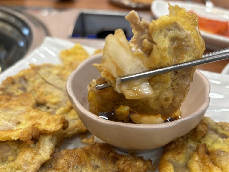 욱이반찬 이미지