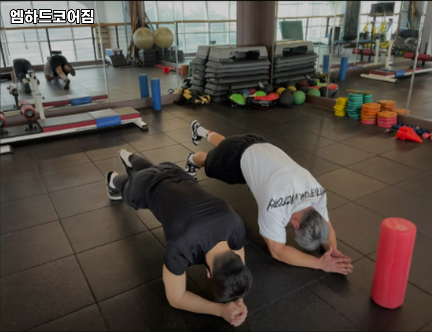 엠하드코어짐 이미지