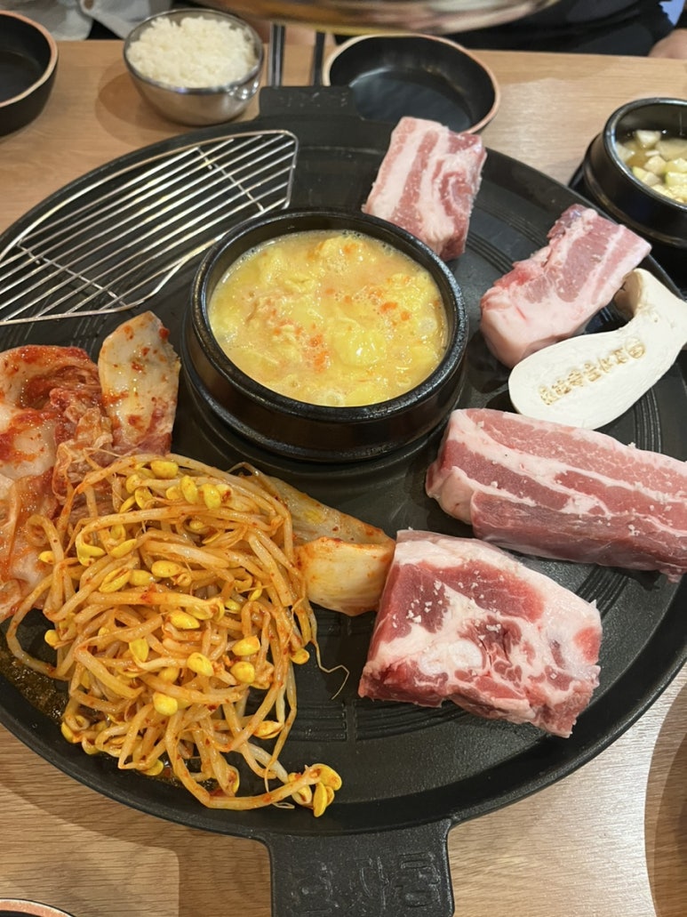 효자동솥뚜껑광주호남대점 이미지