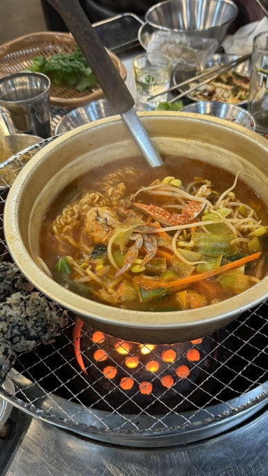 연탄닭발구이 이미지