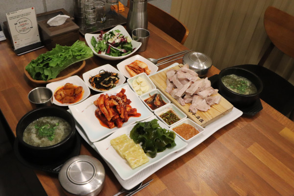 제주돔베고기집 이미지