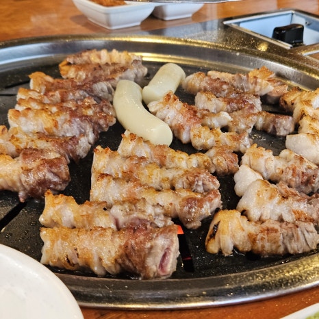 강변삼겹살 이미지