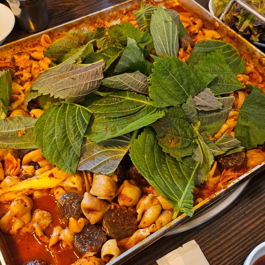 동대문 철판순대곱창 이미지