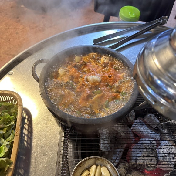 뚝방삼지창 이미지