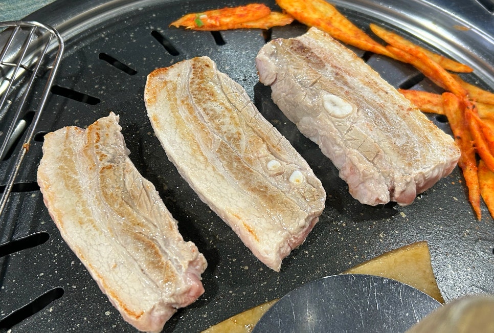 더덕먹은제주뚱돼지 이미지