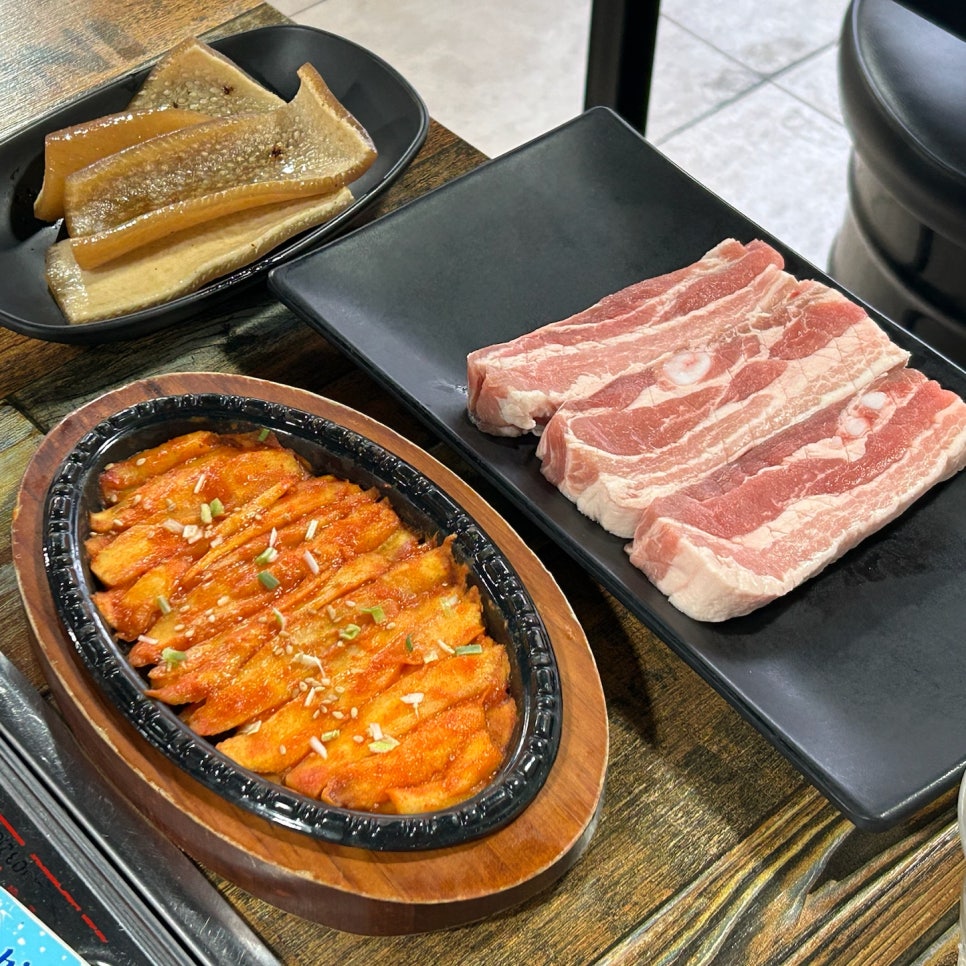 더덕먹은제주뚱돼지 이미지