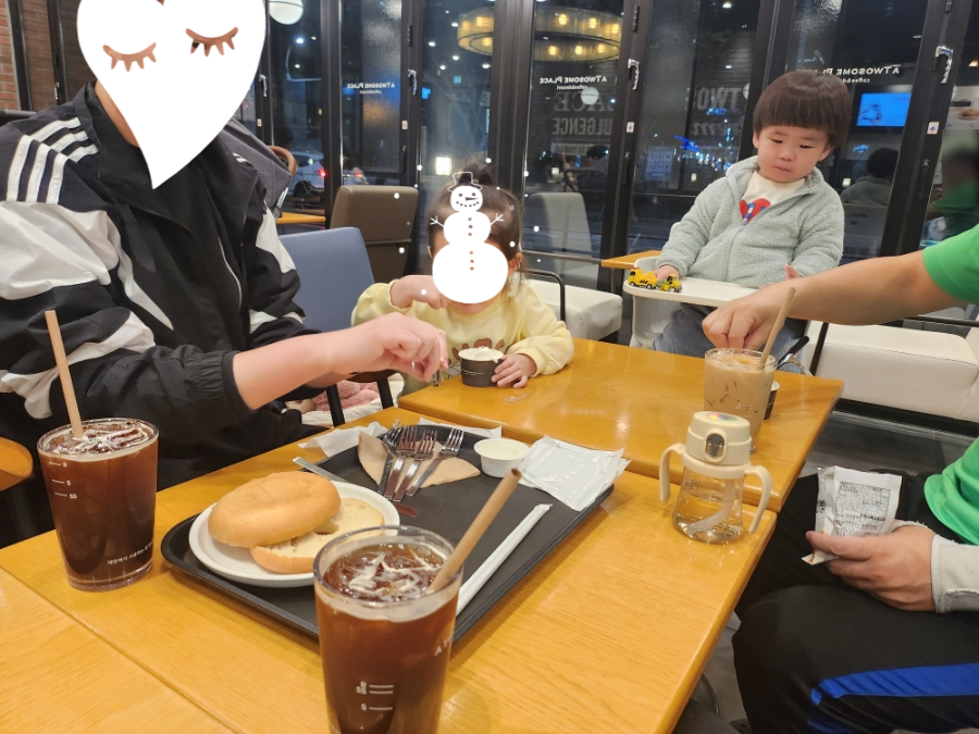 투썸플레이스파주운정가람점 이미지