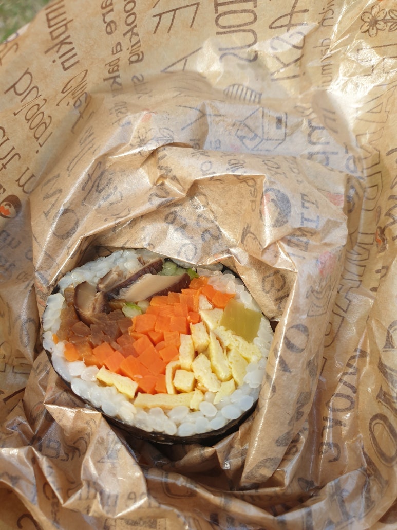 표고농부네김밥 이미지