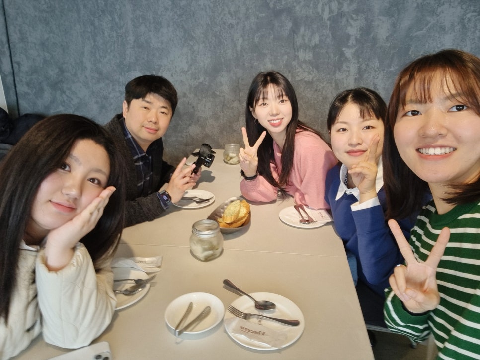 인더엘 디자인 스튜디오 이미지