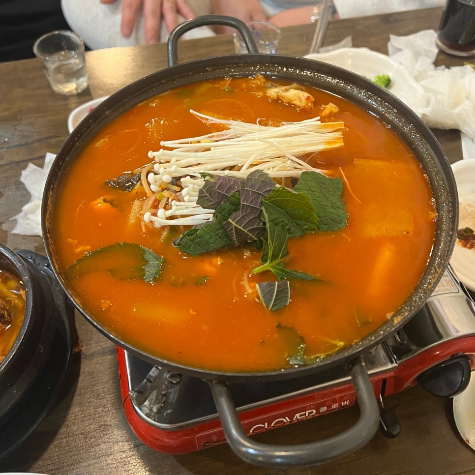 산오징어회와친구들 이미지