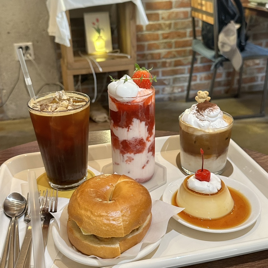 커피.학산로 이미지