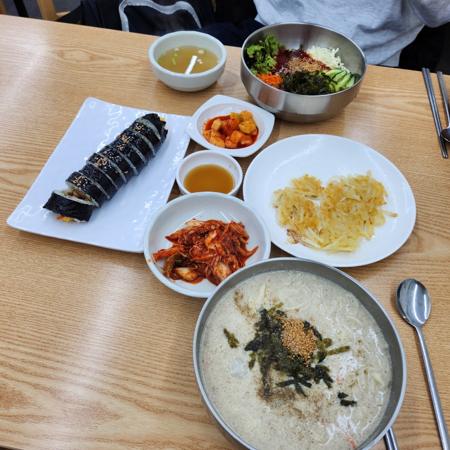 최가네촌국수 이미지