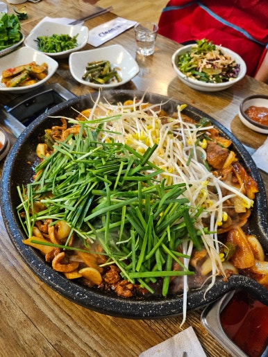 원조유황오리 이미지