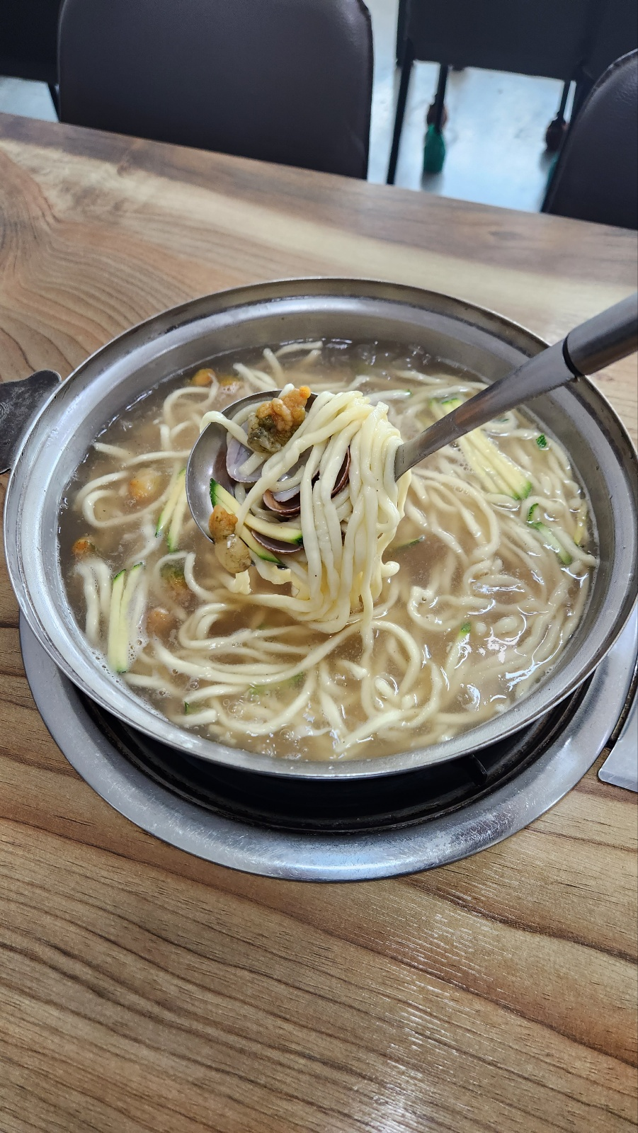 일품칼국수 이미지
