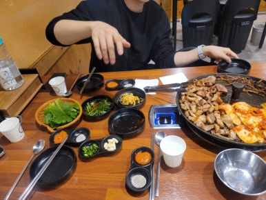 연탄초벌 솥뚜삼 이미지