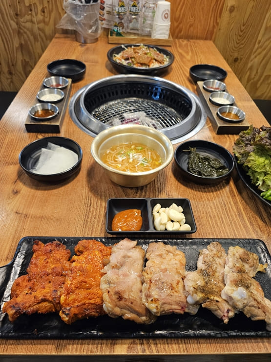 한근숯불닭갈비 이미지