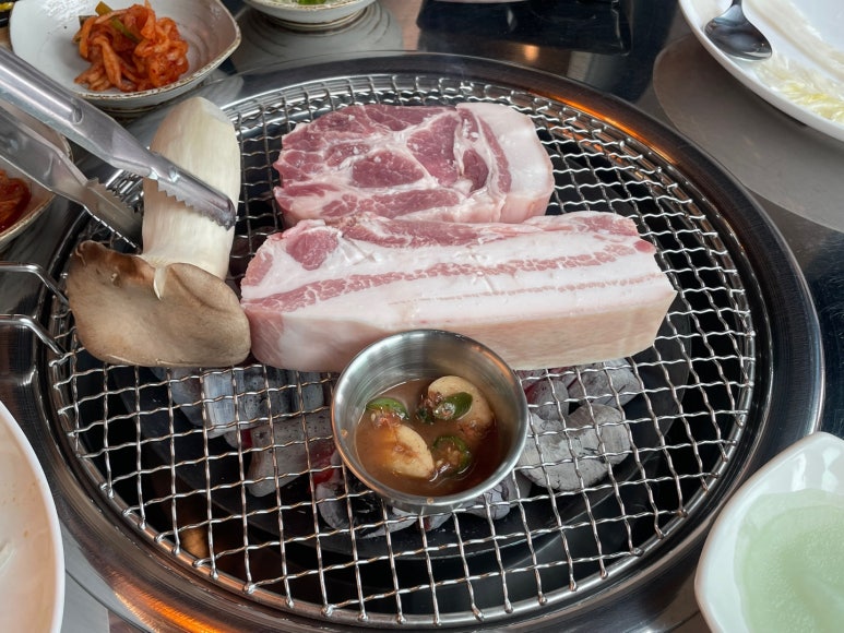 돈글래 이미지
