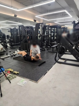 더스피닝 이미지