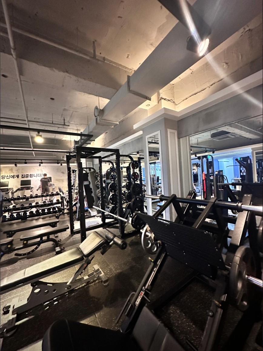 신사 라이크짐 3호점 24시 이미지