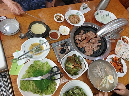 행복한돼지갈비 이미지