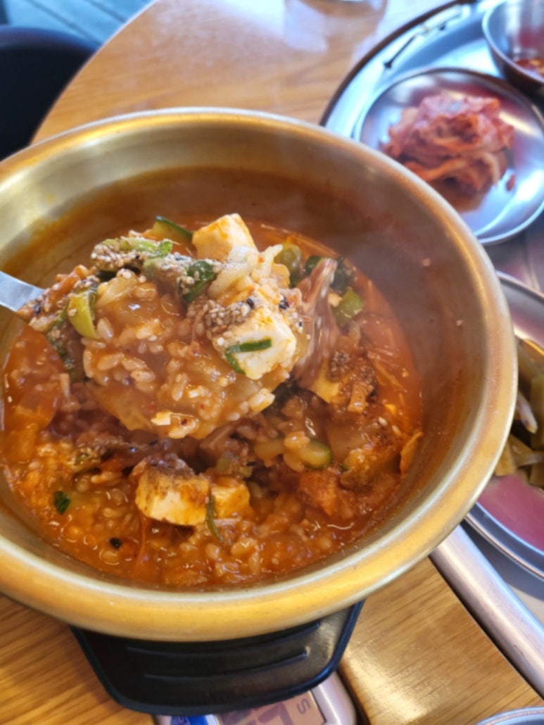 쟁반집 이미지