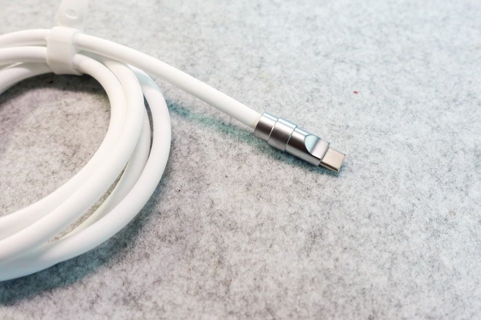 오아 몬스터C USB-C to C 60W 실리콘 C타입케이블로 아이폰 15프로와 아이패드프로 고속 충전해보니 이미지 7