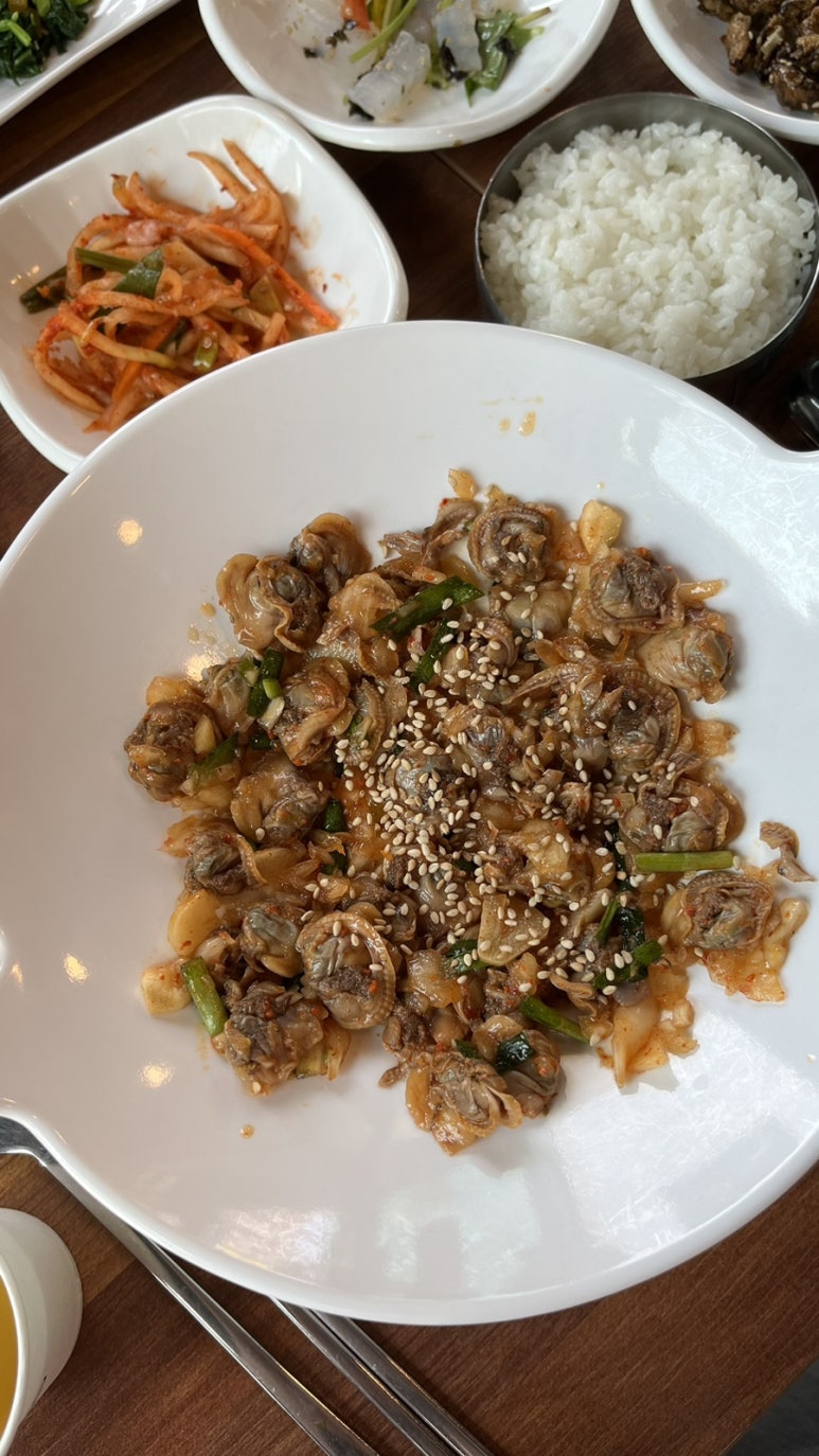 유리네벌교꼬막정식 이미지
