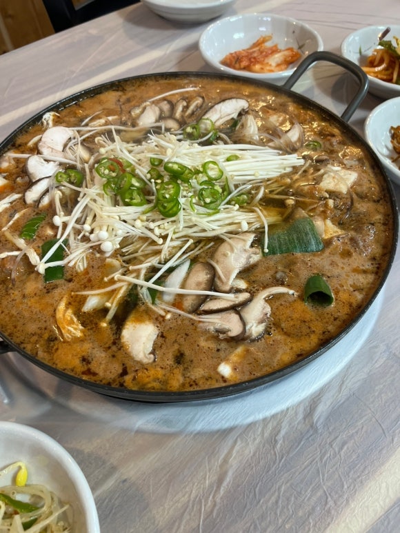 고향식당 이미지