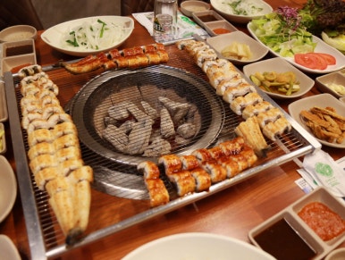 한우고집숯불구이 이미지