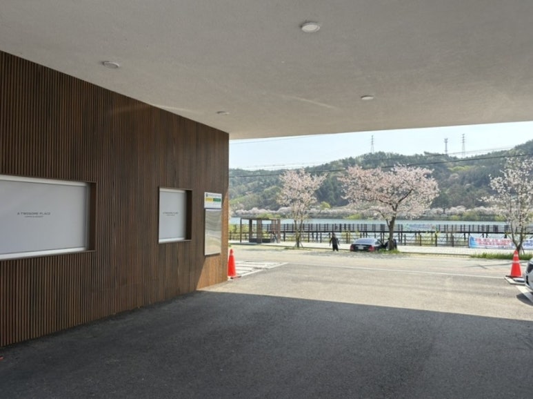 투썸플레이스고복LAKE점 이미지