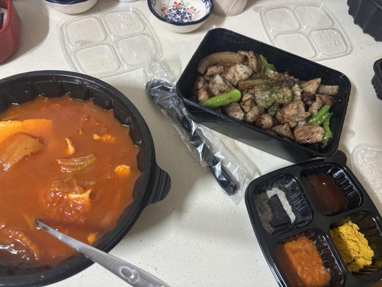 푸줏간고기도시락동구 이미지