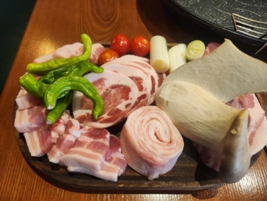 장미한우 이미지