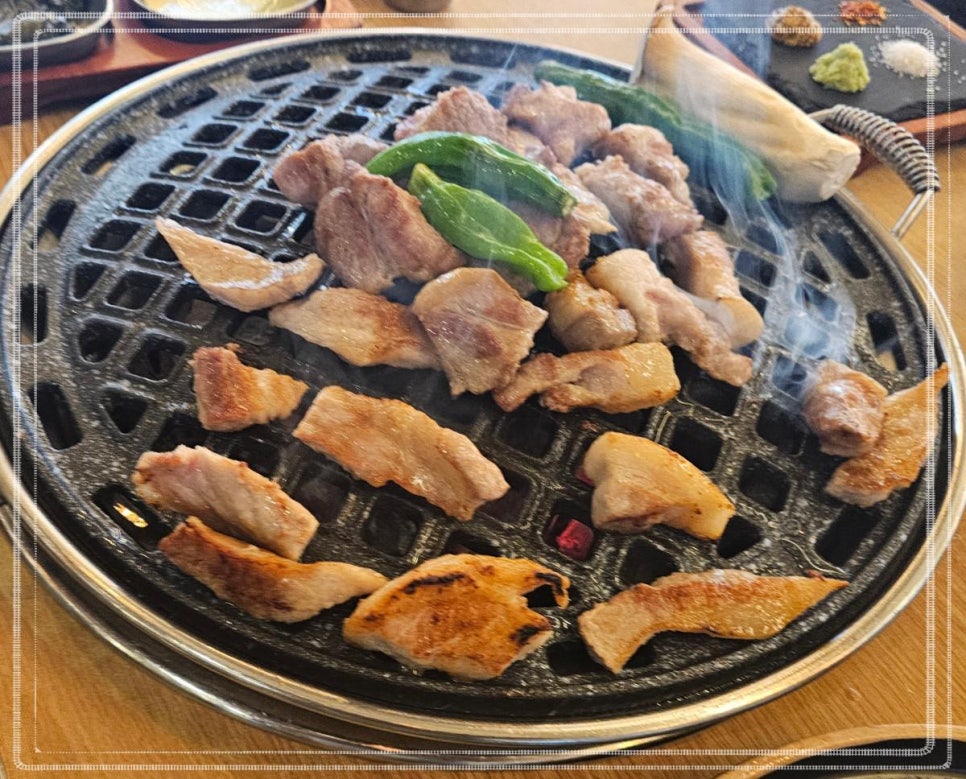 명랑돼지 이미지