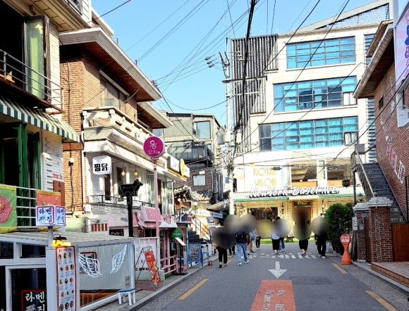 찜이로닭 홍대점 이미지