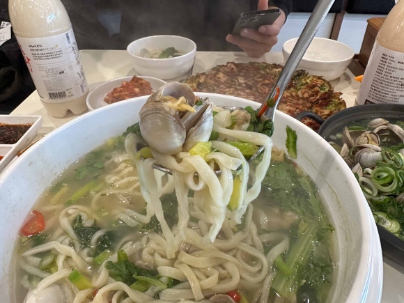 조조칼국수 이미지