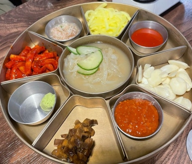 황금족발목포족발평화 이미지