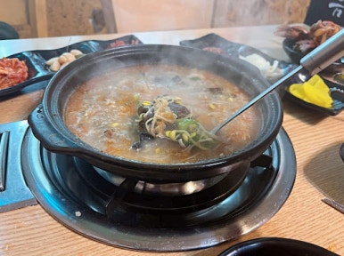 장인손만두 이미지