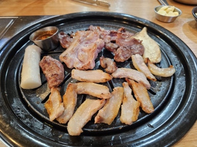 오늘도생고기 이미지