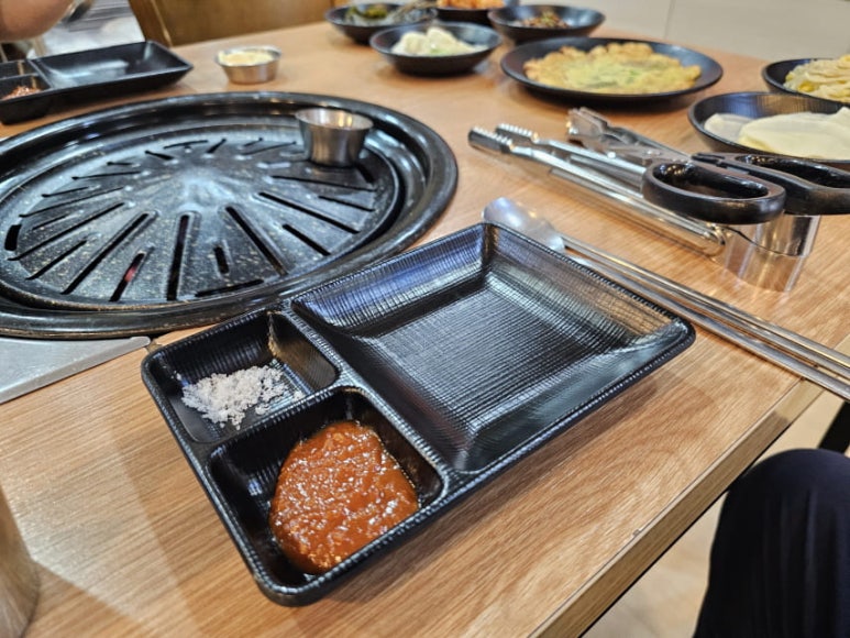 오늘도뒷고기 이미지