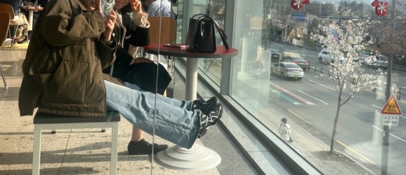 아웃스탠딩커피혜진점 이미지