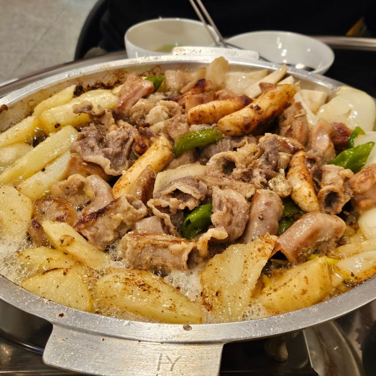 쌍둥이네 곱창 이미지