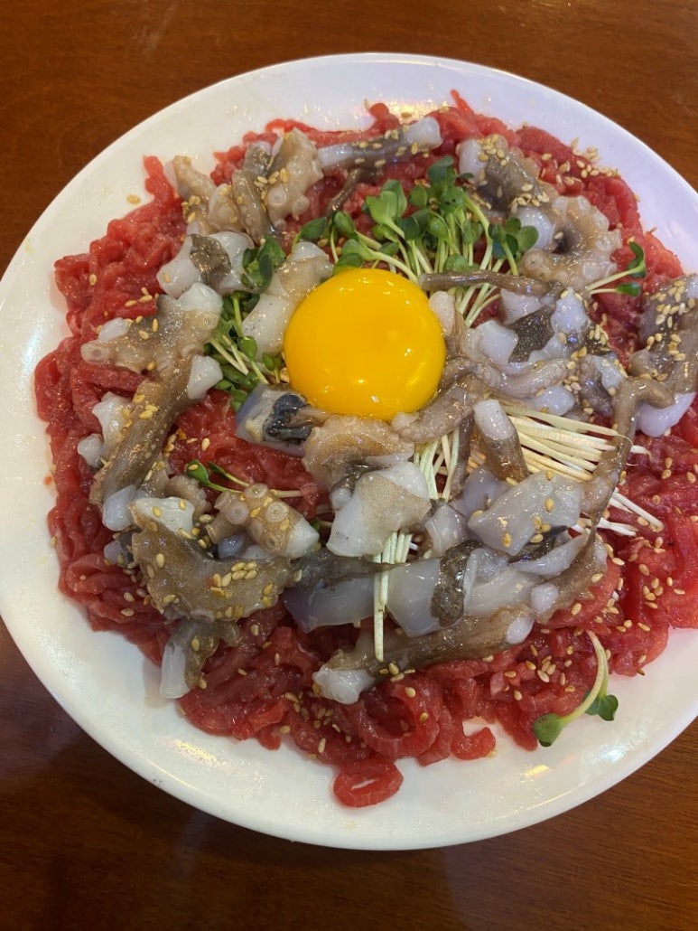 유쾌한육회 이미지