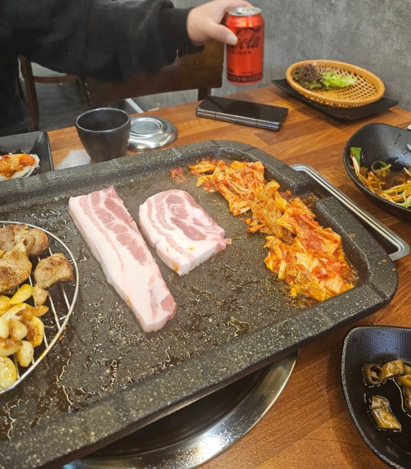 쌉돼지 이미지
