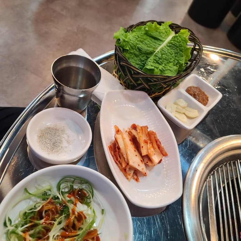 두툼한고기돈돼지 이미지